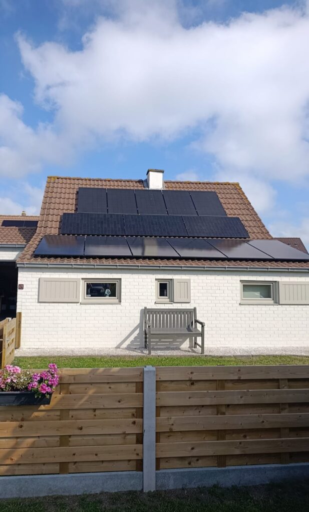 Zonnepanelen en 10 kWh thuisbatterij in Bredene