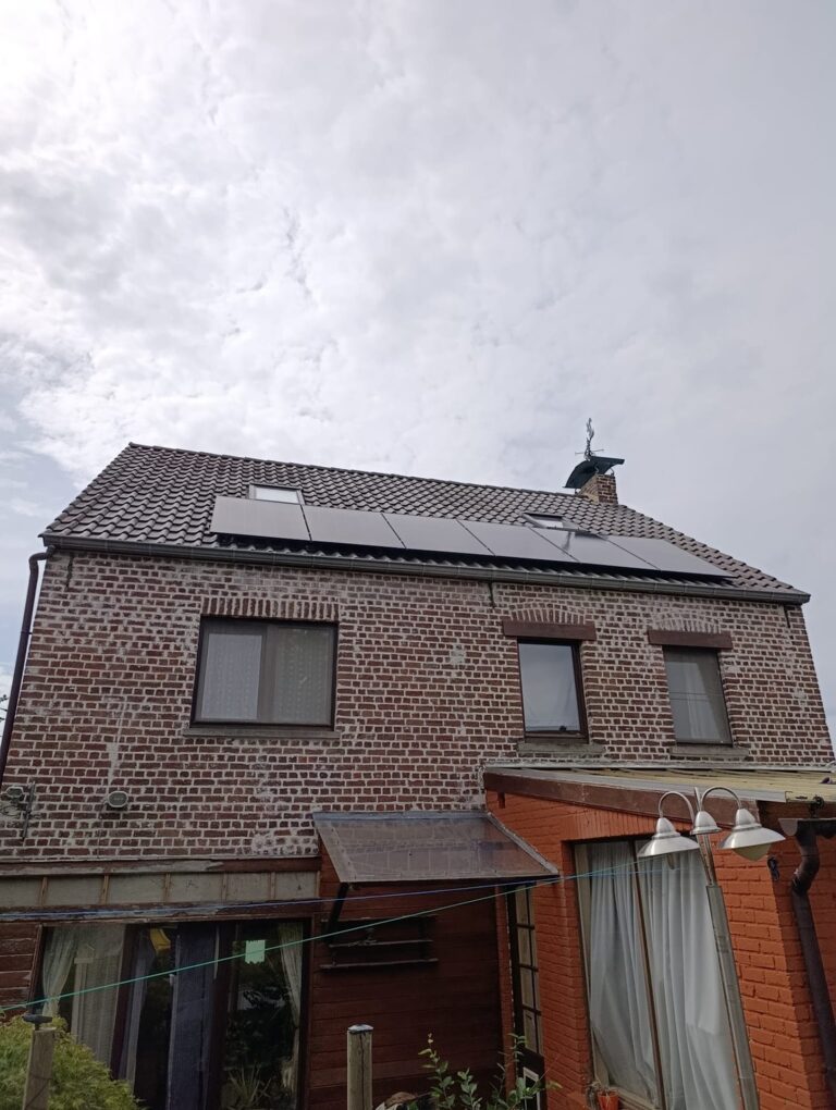 Zonnepanelen en thuisbatterij in Lubbeek