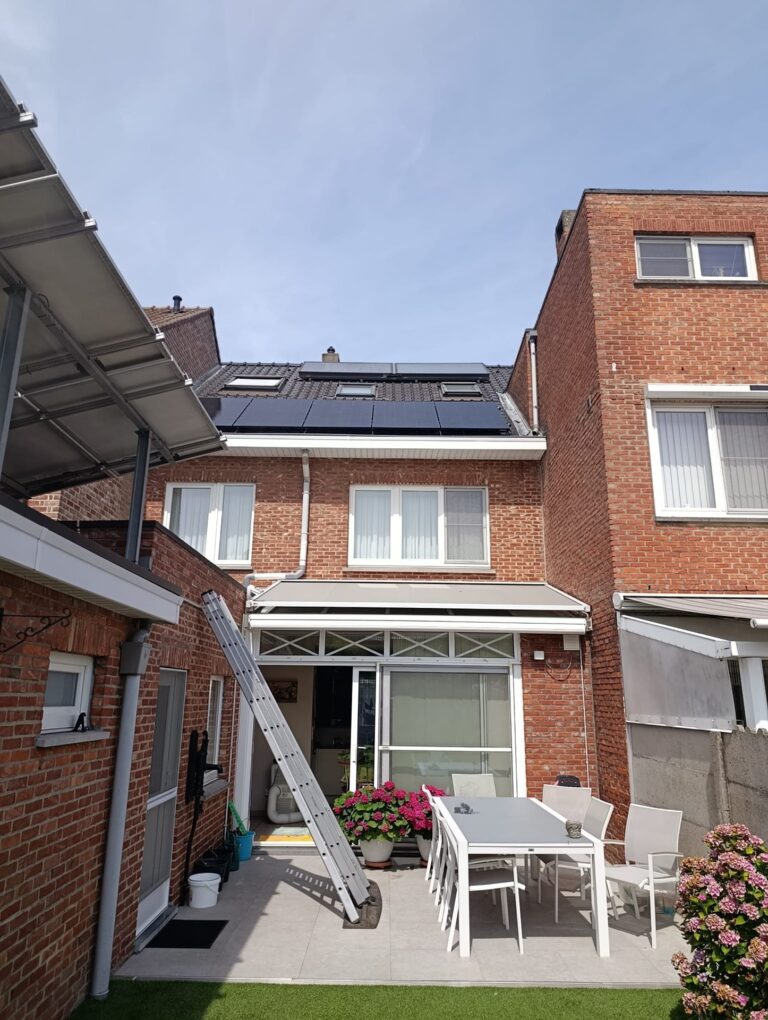 Zonnepanelen met 10 kWh thuisbatterij in Hasselt – foto 2