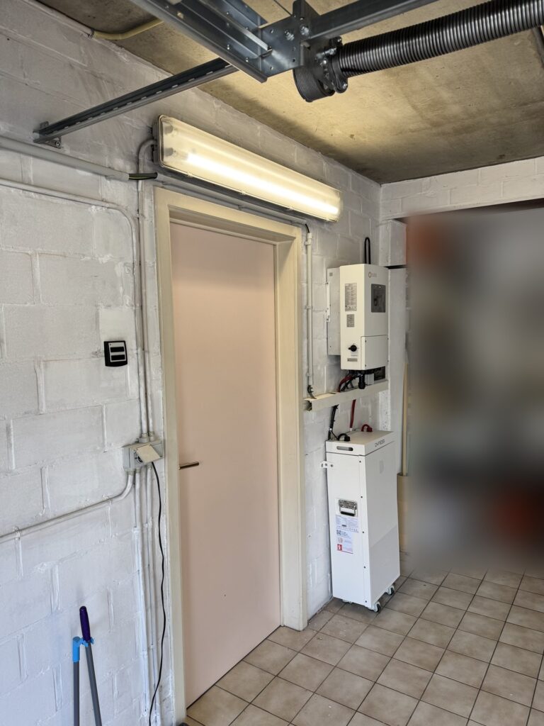 Zonnepanelen en thuisbatterij in Grimbergen – foto 2