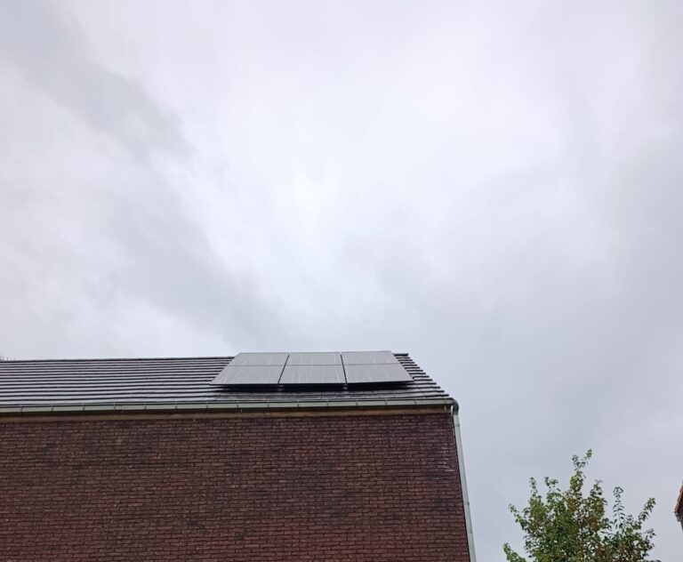 Zonnepanelen en 20 kWh thuisbatterij in Glabbeek – foto 3
