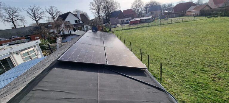 Zonnepanelen en thuisbatterij Kinrooi