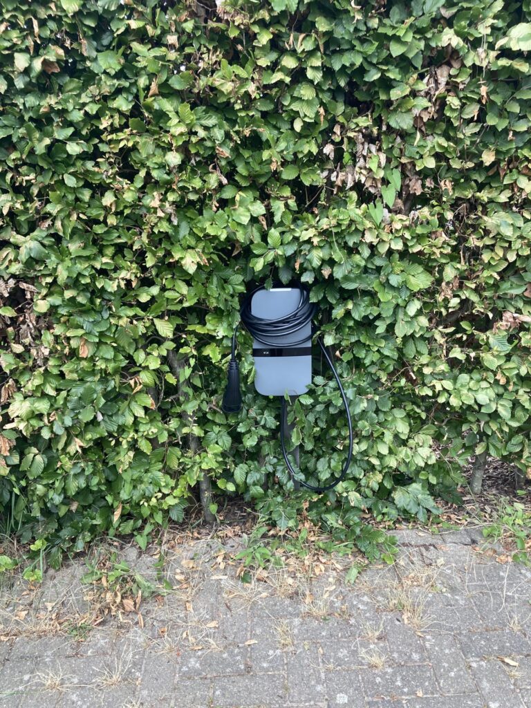 Hybride omvormer, thuisbatterij en laadpaal in Grimbergen