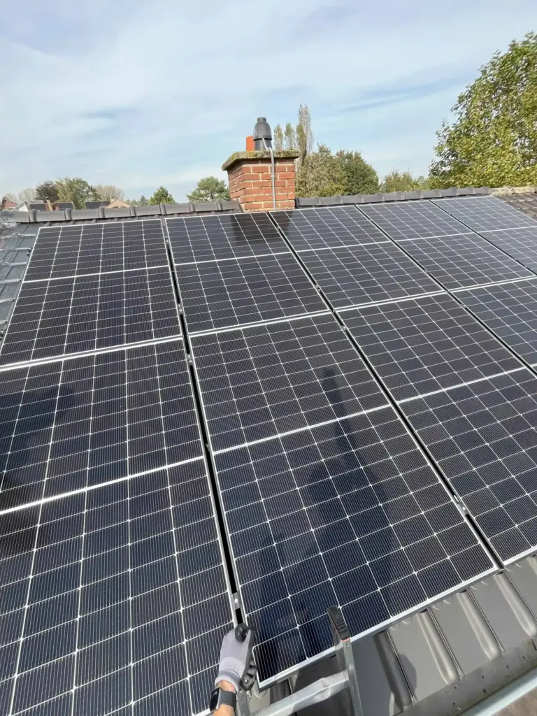 Zonnepanelen met thuisbatterij in Meise