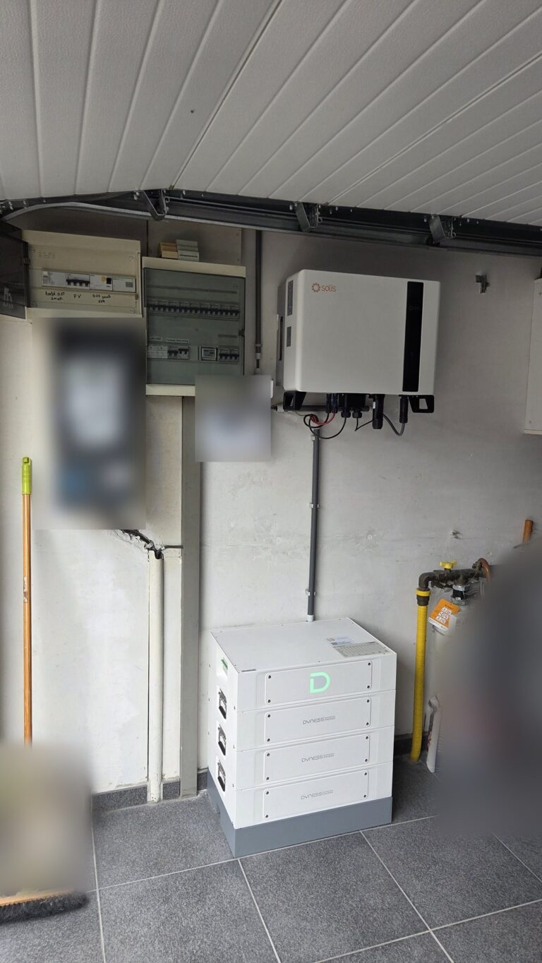 AC-gekoppelde thuisbatterij van 15 kWh in Oudsbergen