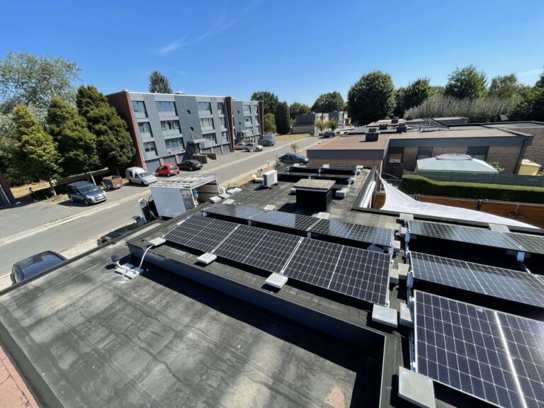 Zonnepanelen en thuisbatterij Maasmechelen