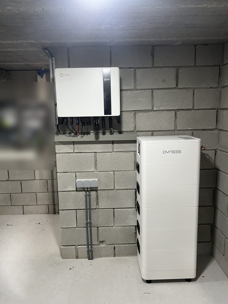 Zonnepanelen en thuisbatterij van 17,76 kWh in As
