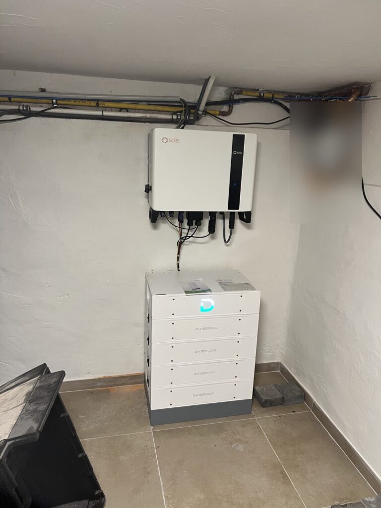 AC-gekoppelde thuisbatterij van 20,5 kWh in Beerse