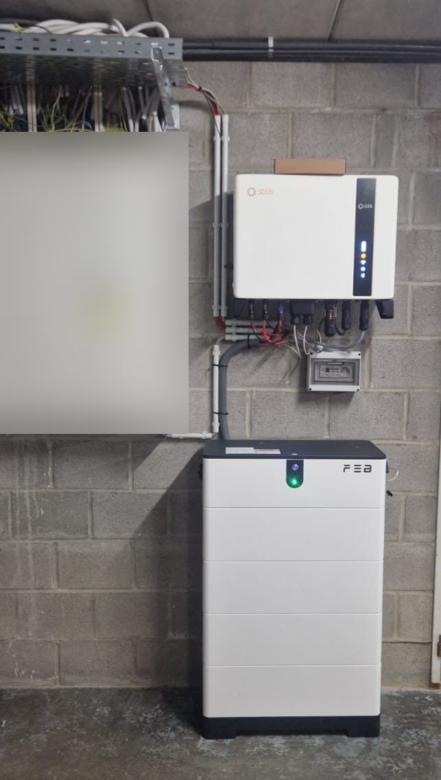 Thuisbatterij van 20,48 kWh met nieuwe omvormer in Bocholt