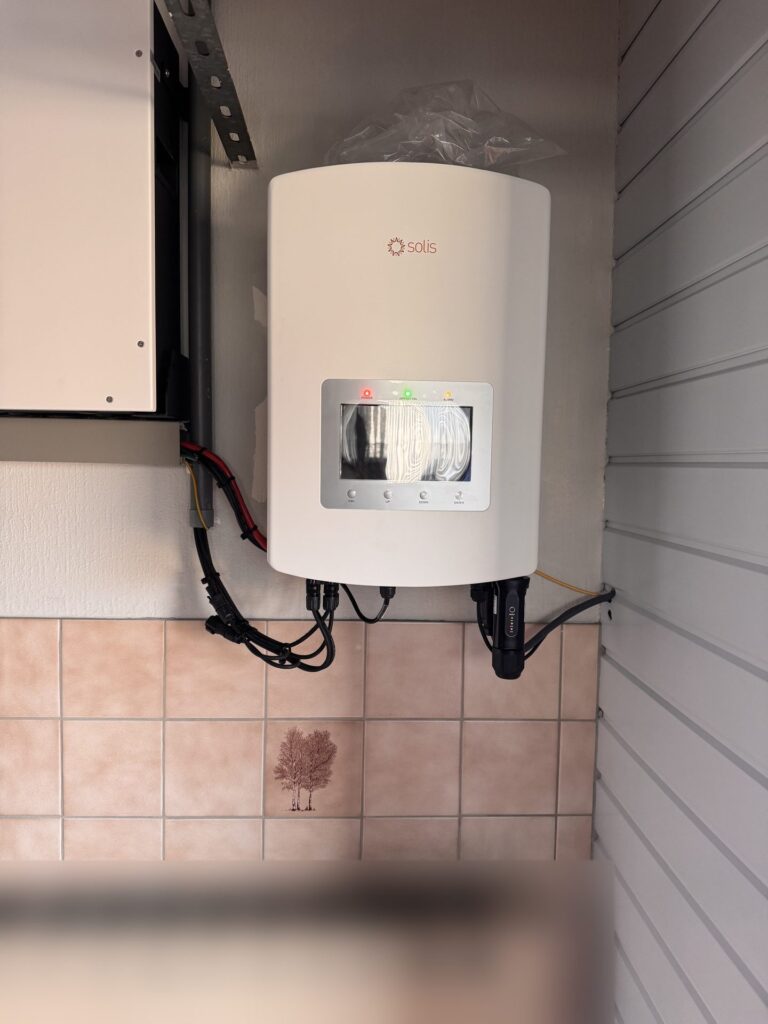 Thuisbatterij van 10,24 kWh met nieuwe omvormer in Diepenbeek – foto 2