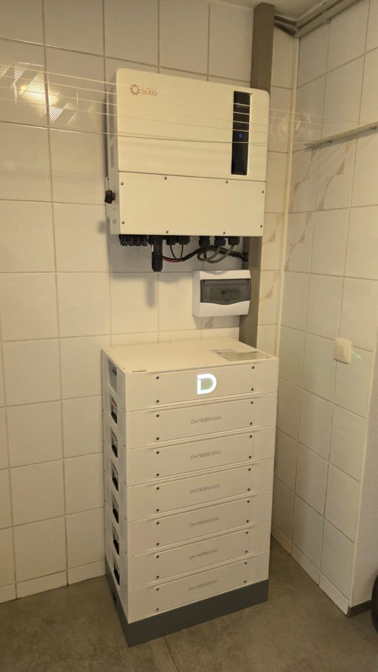 AC-gekoppelde thuisbatterij van 30,72 kWh met back-up in Dilbeek