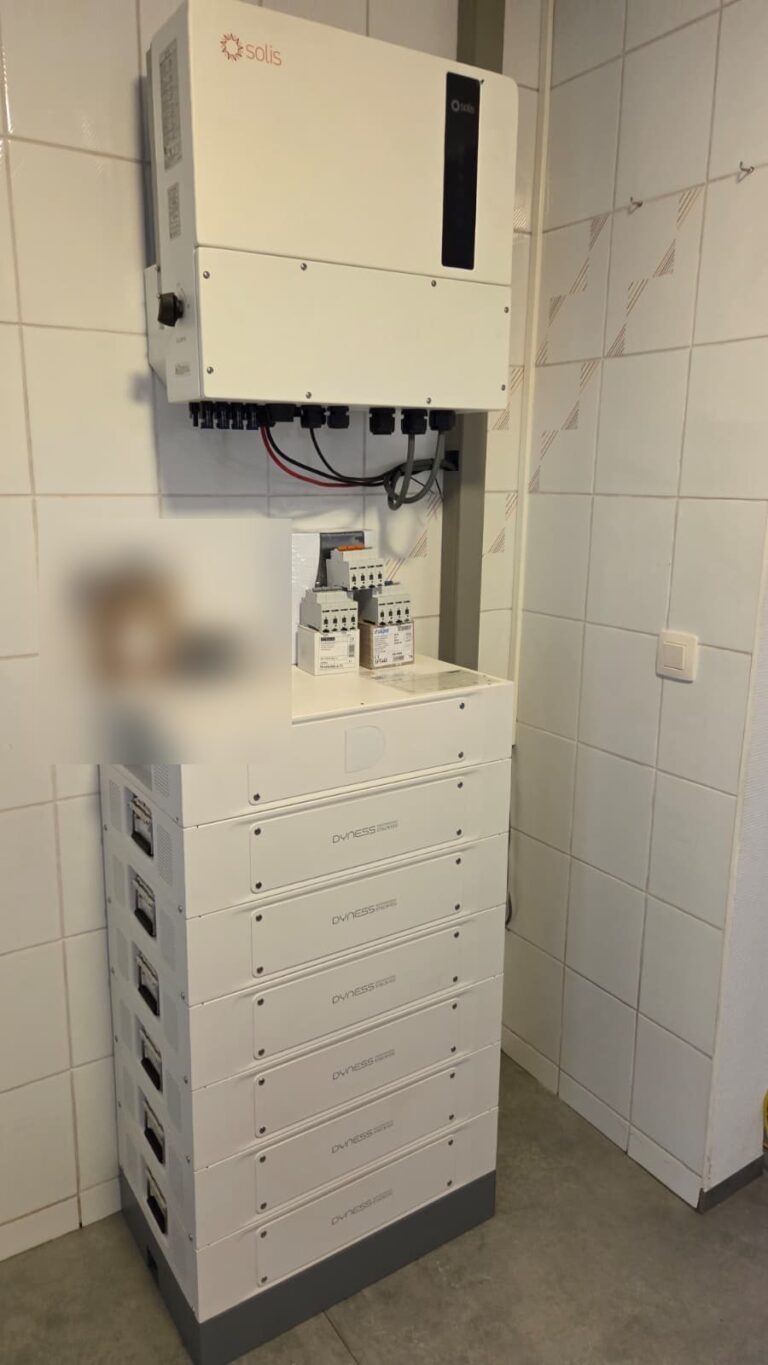 AC-gekoppelde thuisbatterij van 30,72 kWh met back-up in Dilbeek – foto 2