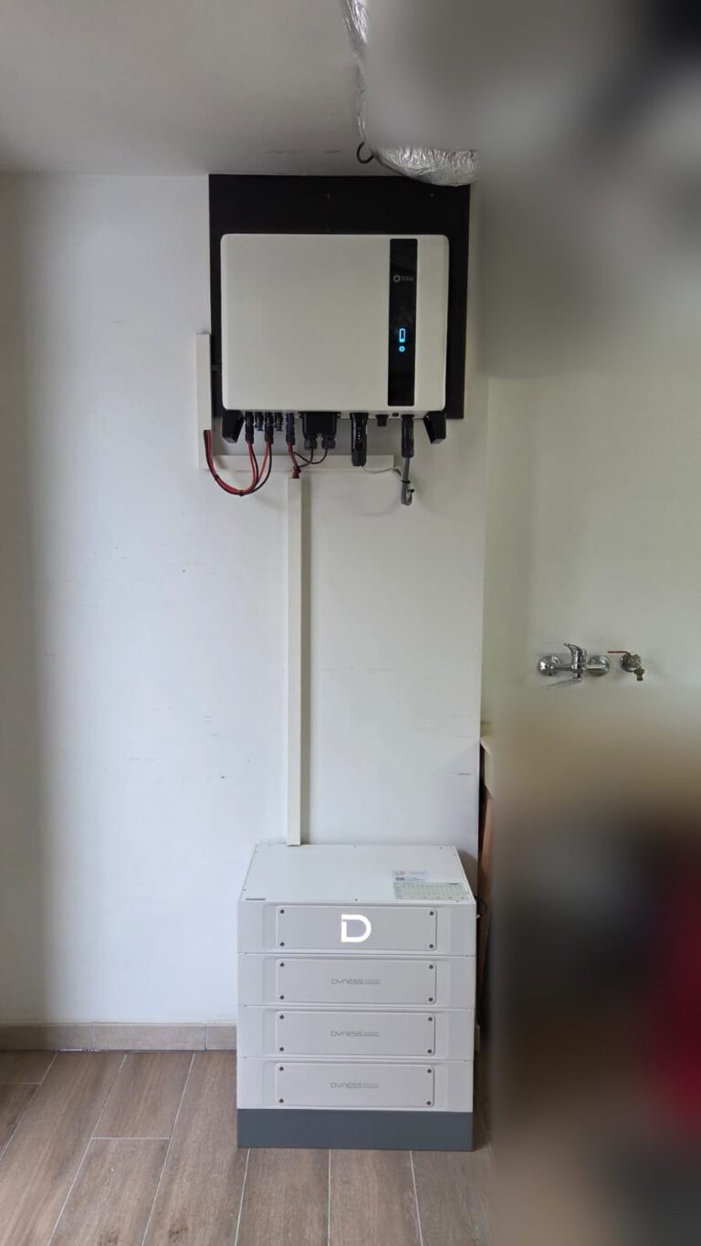 Thuisbatterij van 15,36 kWh met nieuwe omvormer in Geetbets