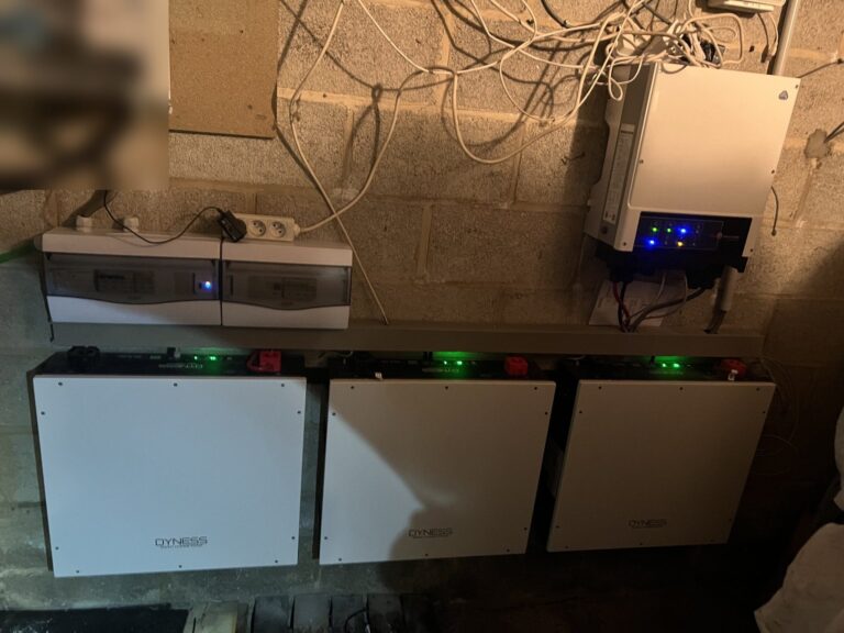 Thuisbatterij van 15,36 kWh en laadpaal in Genk – foto 2