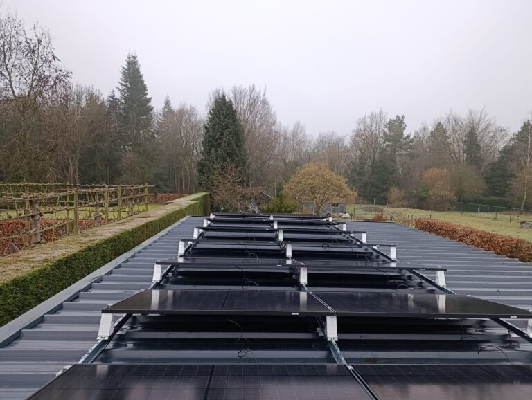 Zonnepanelen met thuisbatterij van 15,36 kWh in Genk – foto 3