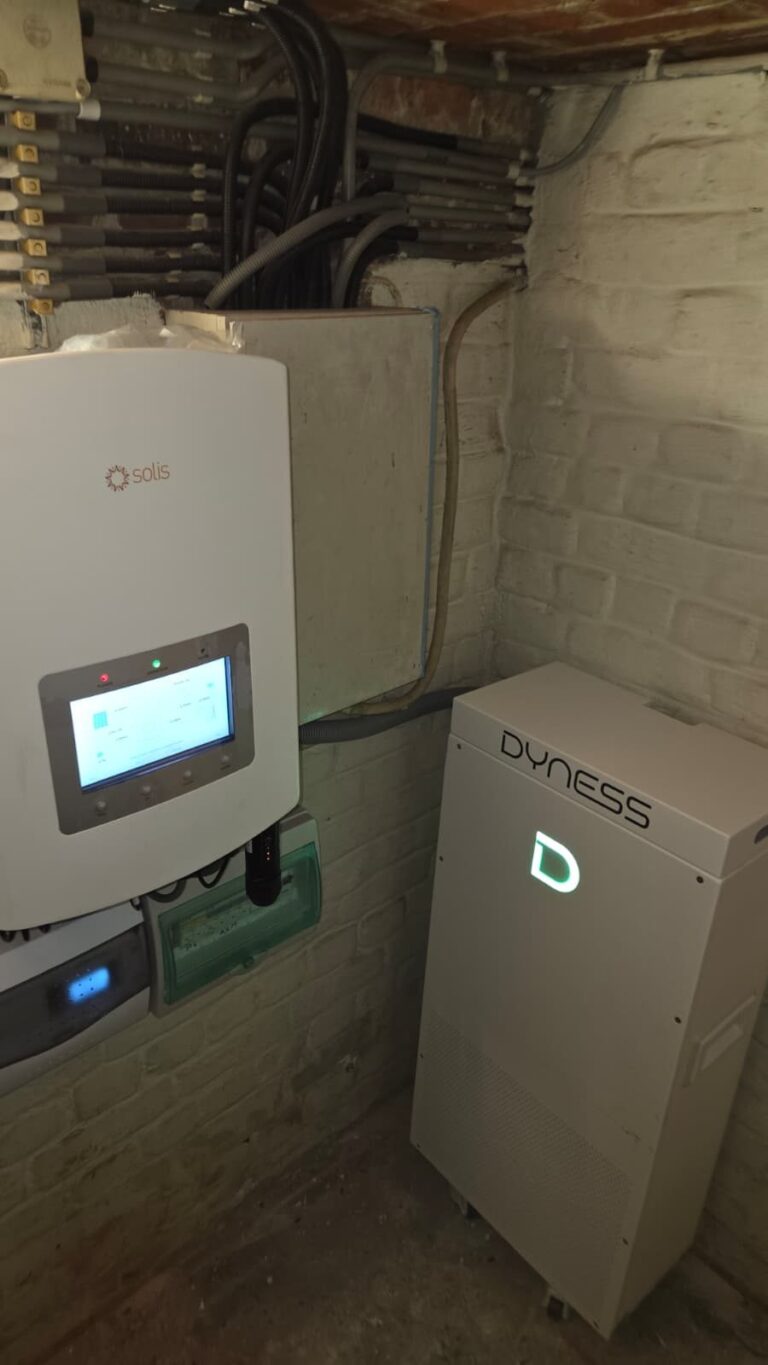 Thuisbatterij van 14,3 kWh met Solis-omvormer in Glabbeek