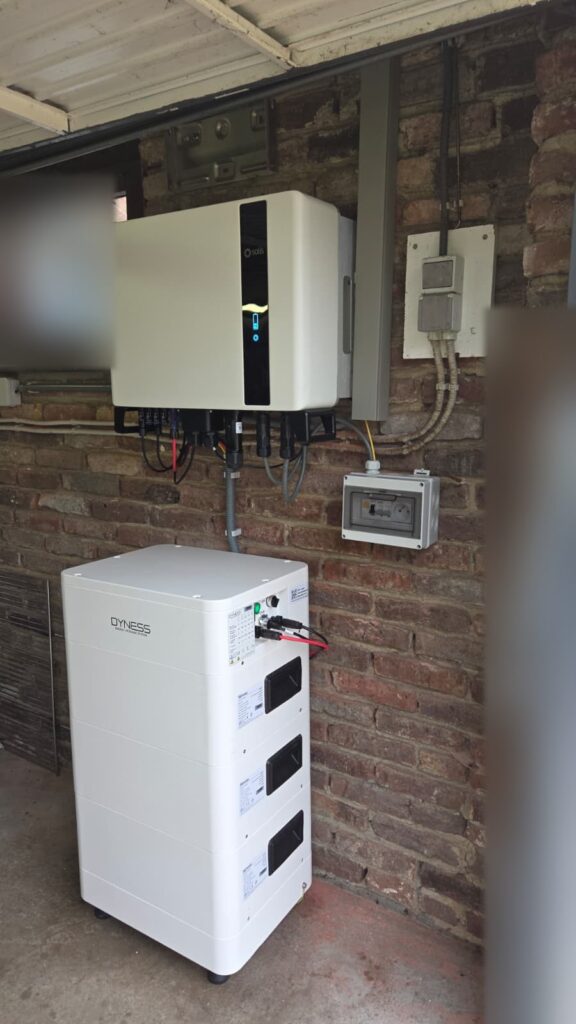 Thuisbatterij van 10,66 kWh met nieuwe omvormer in Hasselt