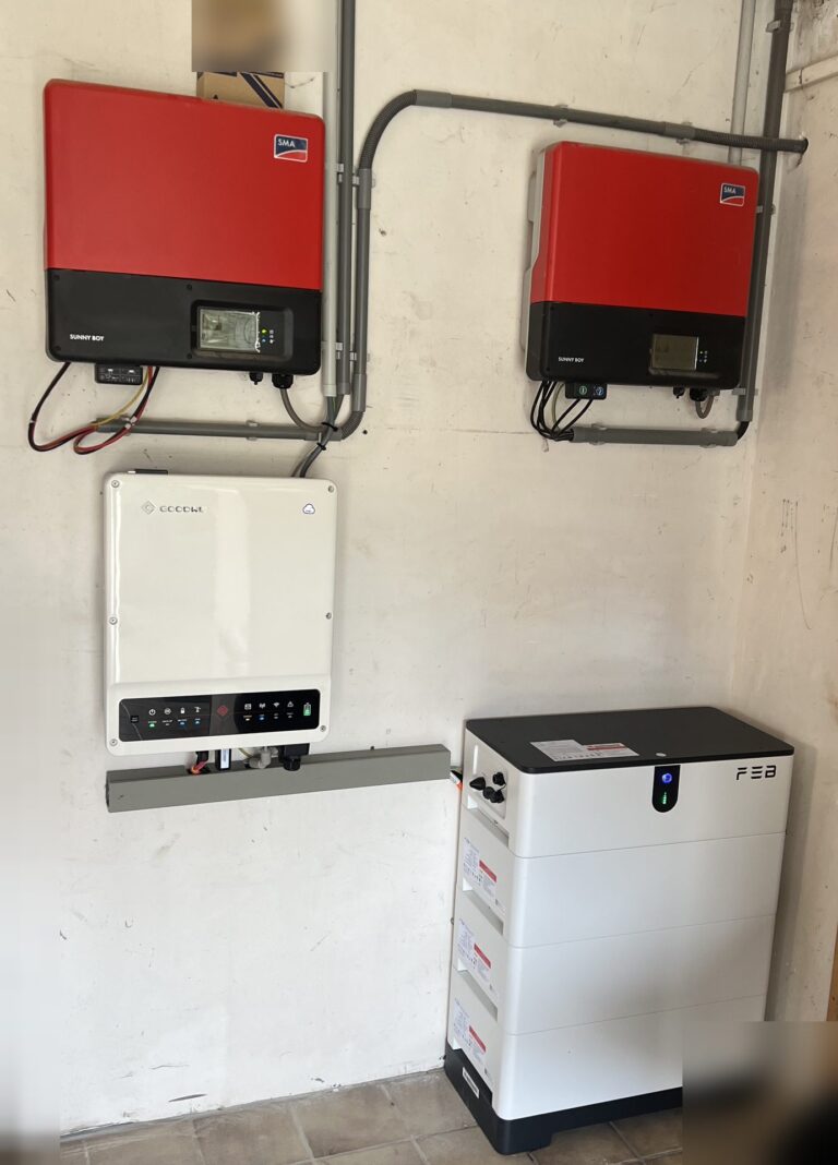 Thuisbatterij van 15,36 kWh bij bestaande zonnepanelen in Houthalen-Helchteren