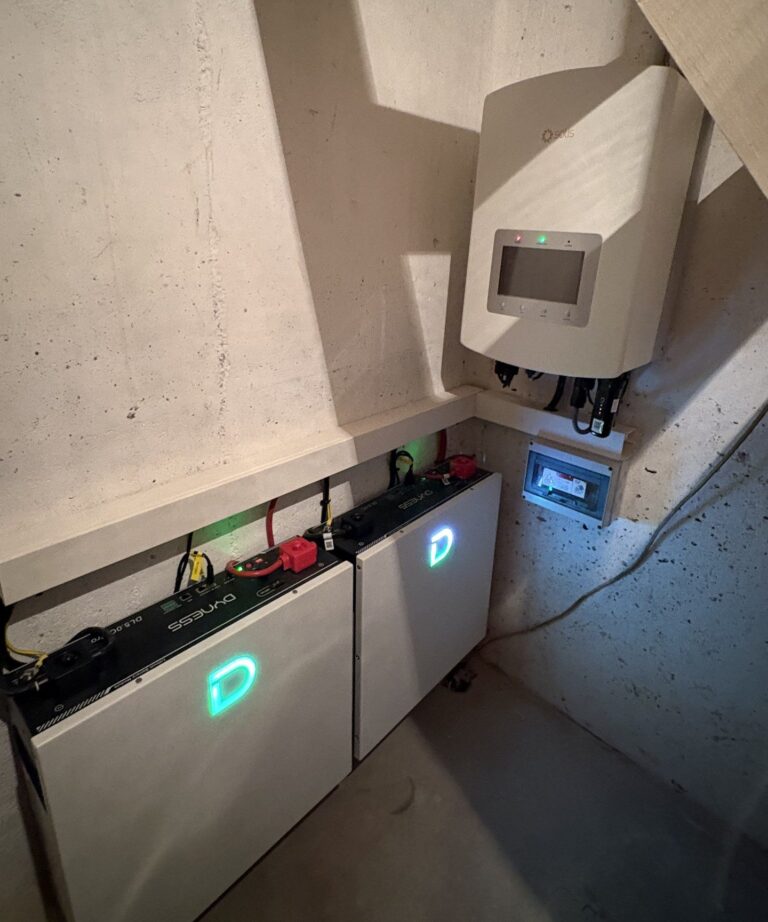 Nieuwe omvormer en thuisbatterij van 10,24 kWh in Houthalen-Helchteren