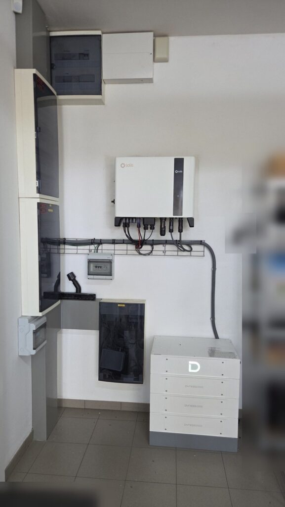 Nieuwe omvormer en thuisbatterij van 15,36 kWh in Keerbergen