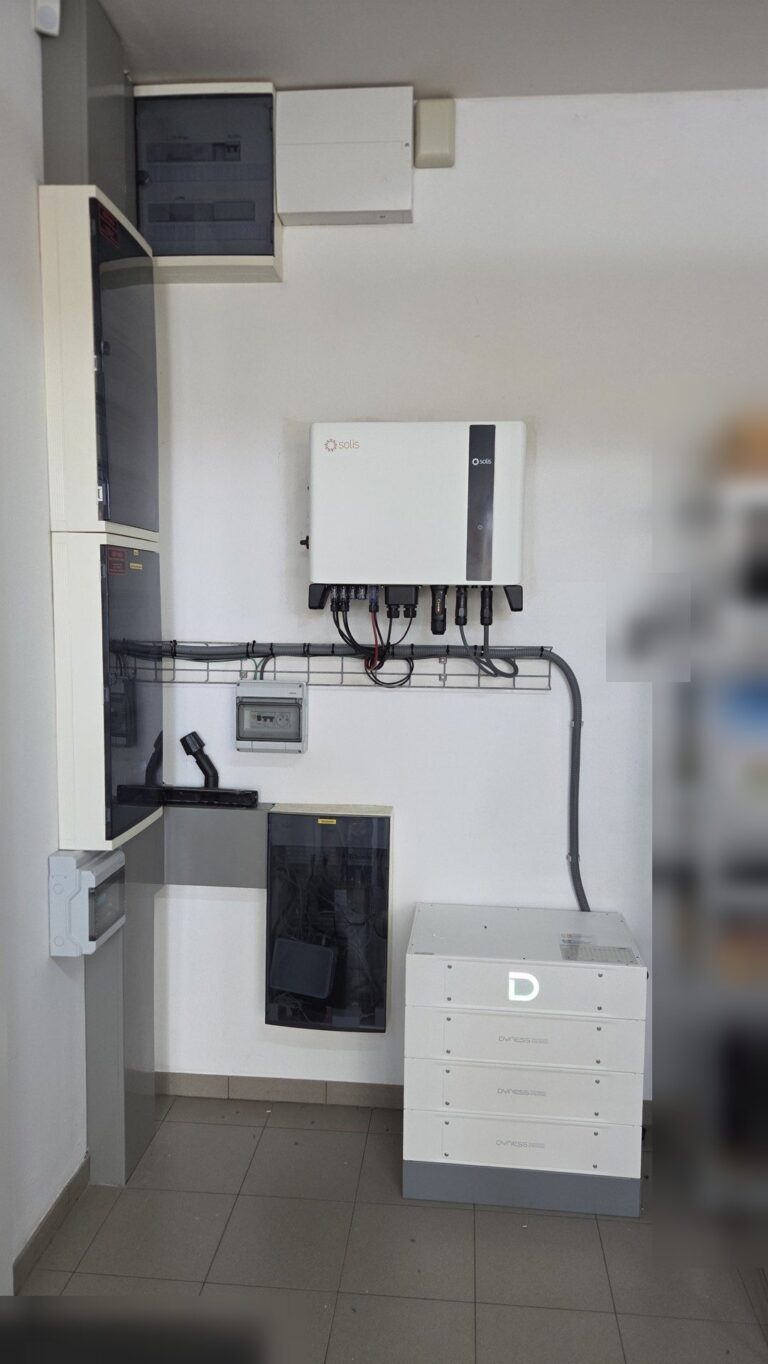 Nieuwe omvormer en thuisbatterij van 15,36 kWh in Keerbergen