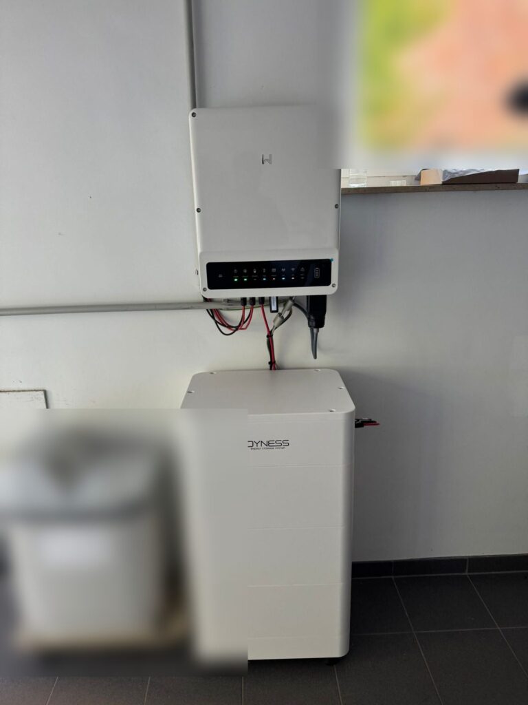 Nieuwe omvormer en thuisbatterij van 10,66 kWh in Keerbergen