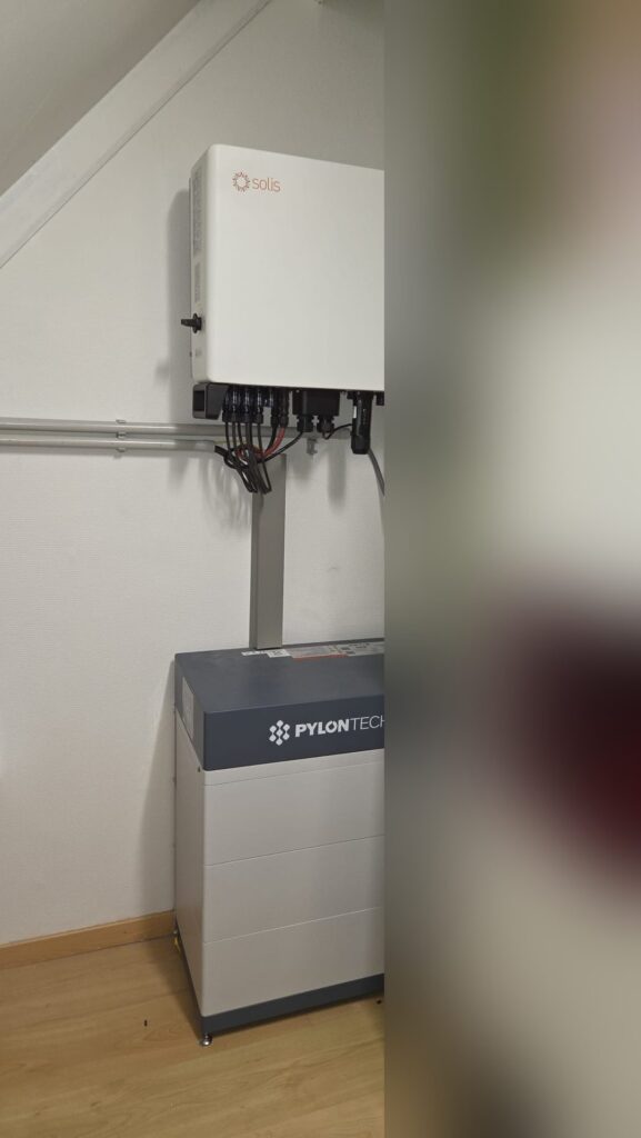 Thuisbatterij van 15,36 kWh met nieuwe omvormer in Lanaken