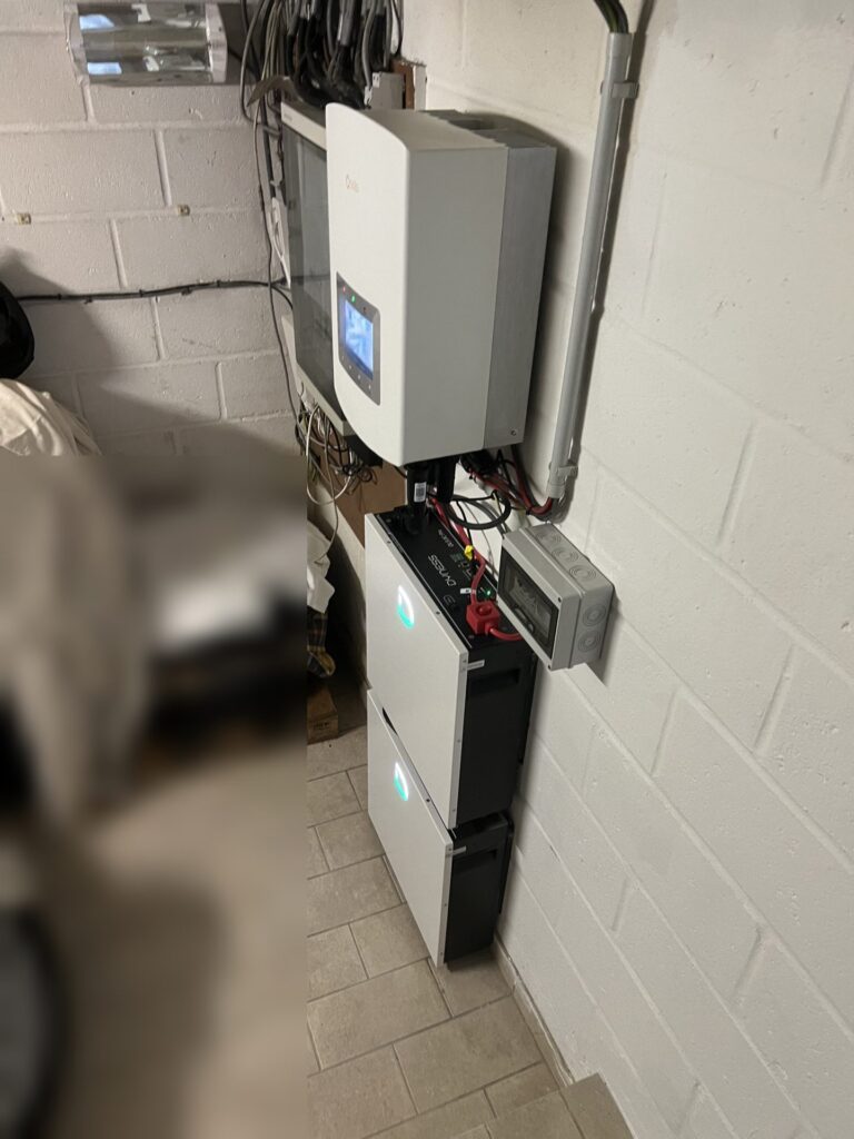 Thuisbatterij van 10,24 kWh met Solis-omvormer in Lanaken