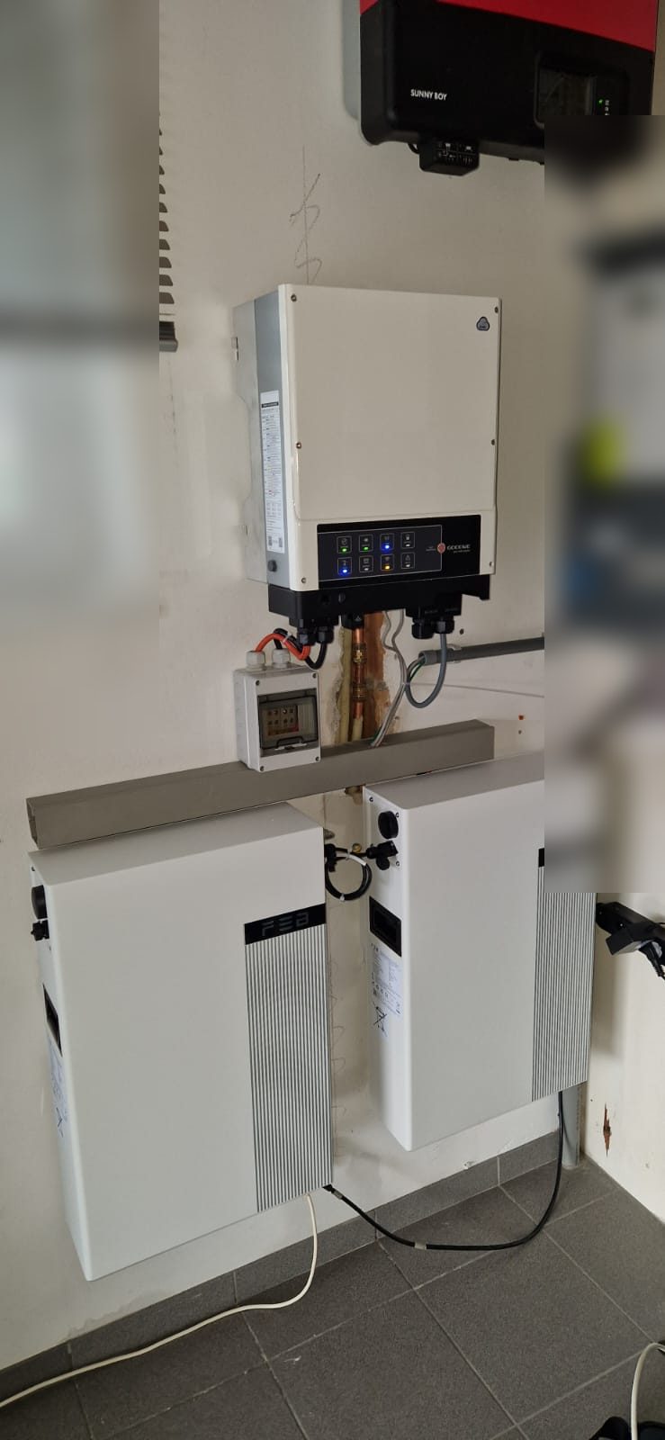 AC-gekoppelde thuisbatterij van 10,24 kWh in Maasmechelen