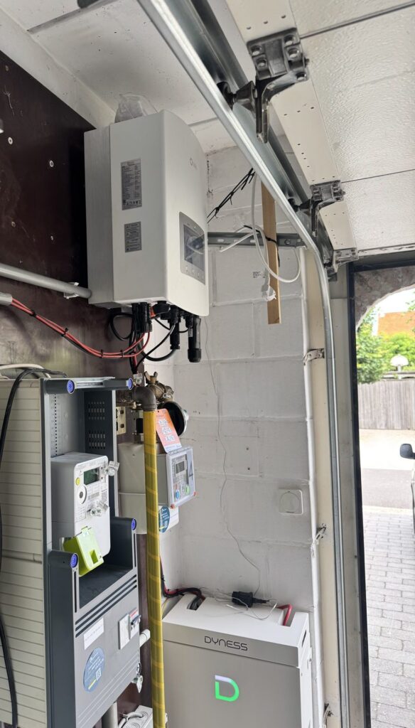 Thuisbatterij en nieuwe omvormer in Beringen