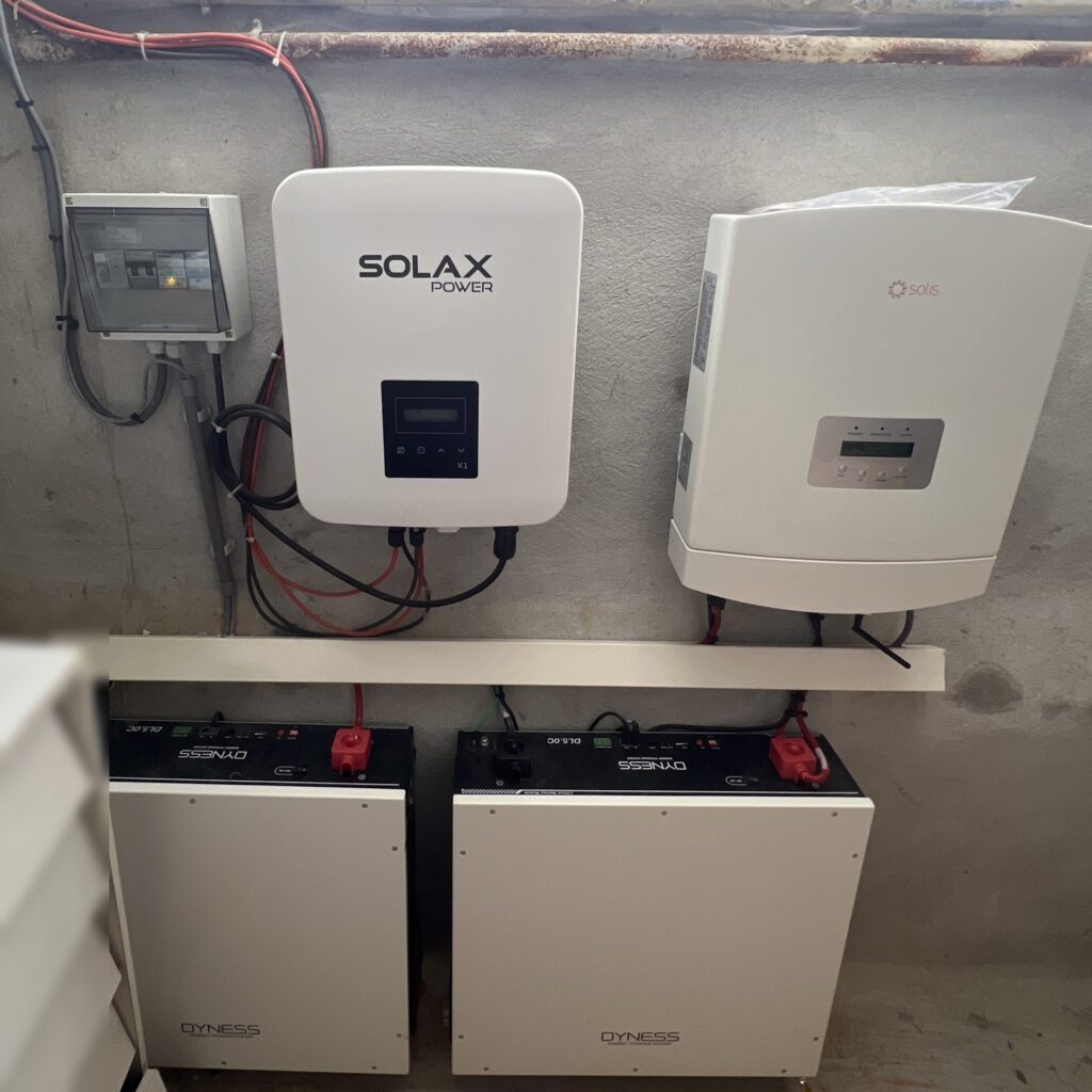 AC-gekoppelde thuisbatterij van 10,24 kWh in Sint-Niklaas