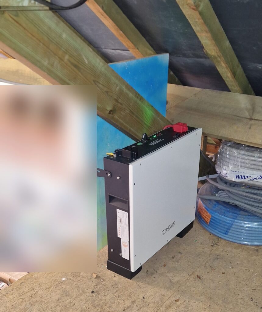 Nieuwe omvormer en thuisbatterij van 5,12 kWh in Sint-Truiden