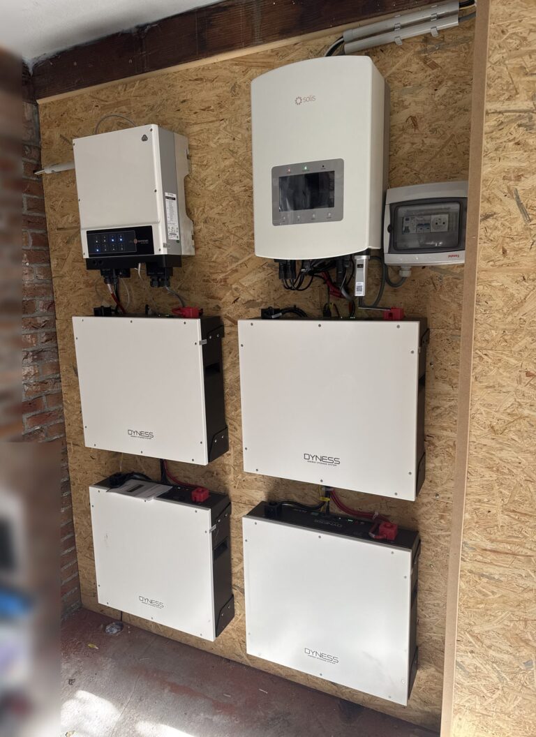 Twee thuisbatterijen voor woning en handelszaak in Tielt-Winge