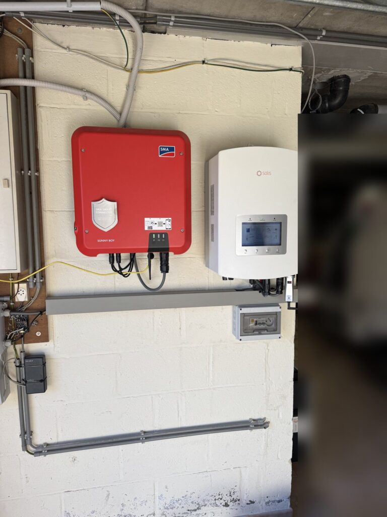 Nieuwe omvormer en thuisbatterij van 15,36 kWh in Tongeren-Borgloon