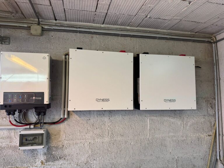 Thuisbatterij van 10,24 kWh bij bestaande zonnepanelen in Vilvoorde