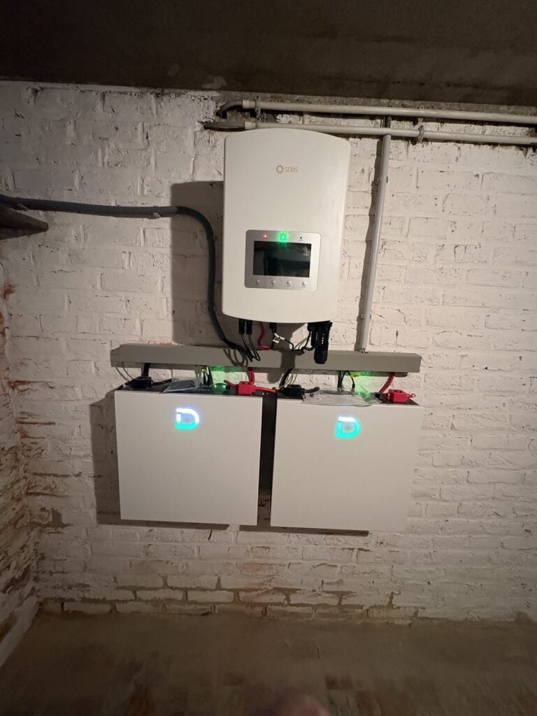 Zonnepanelen en thuisbatterij van 10 kWh in Tienen