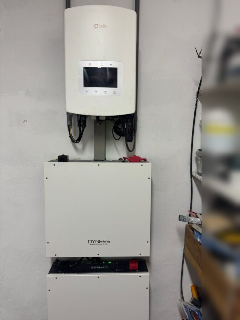 Zonnepanelen en thuisbatterij van 10,24 kWh in Diepenbeek – foto 2