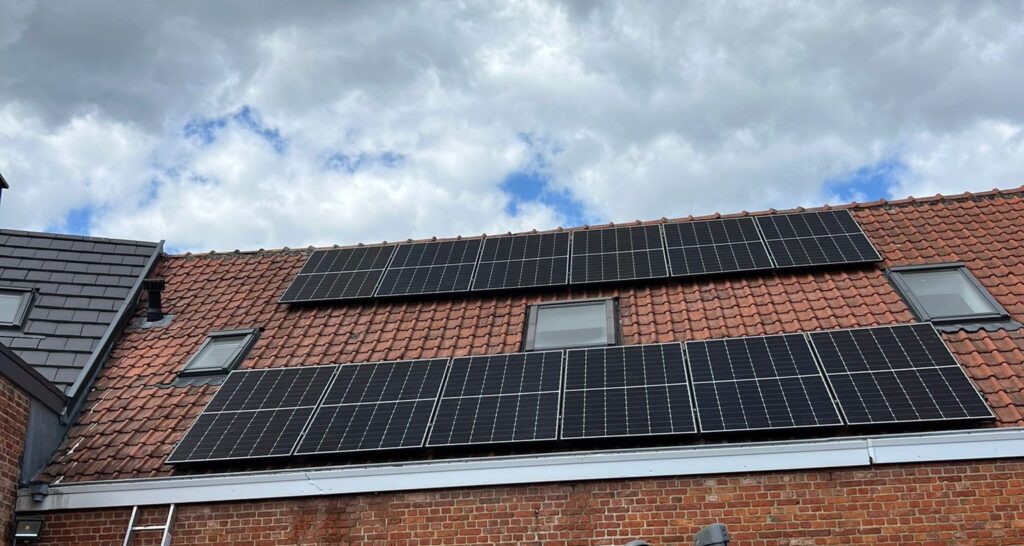 Zonnepanelen van 5,4 kWp in Diest