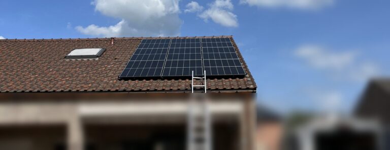 9 zonnepanelen en thuisbatterij in Halen