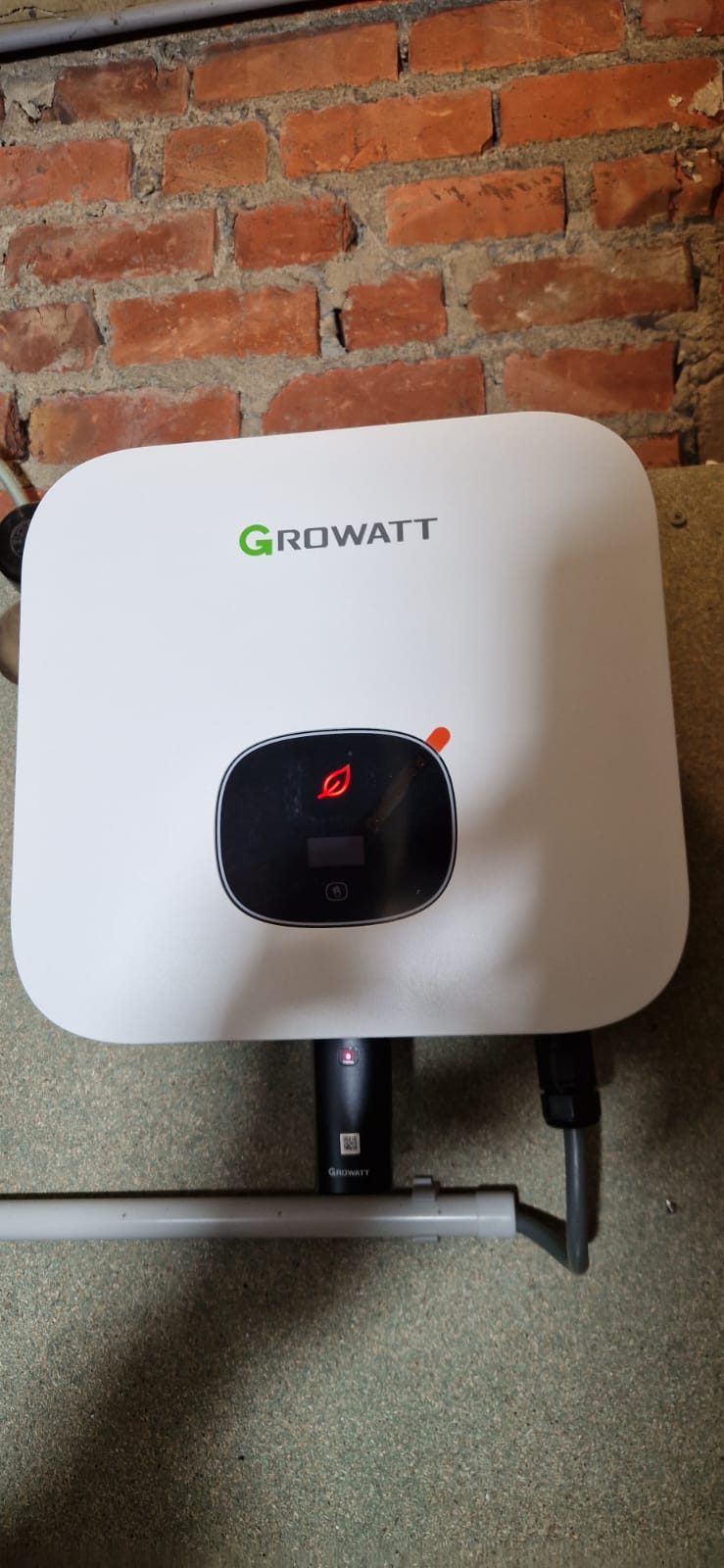 16 zonnepanelen met Growatt-omvormer in Hasselt