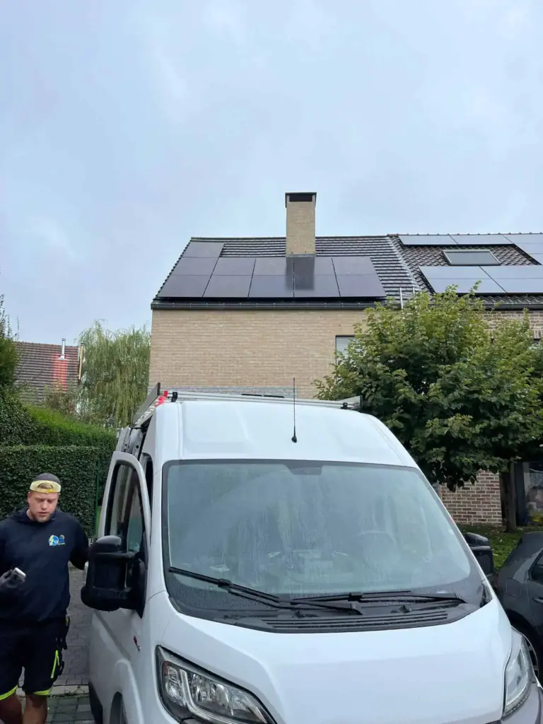 Zonnepanelen en Aoboet-thuisbatterij in Hasselt