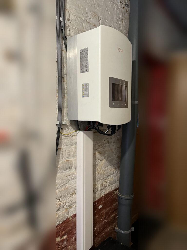 Zonnepanelen met thuisbatterij van 10,24 kWh in Heers – foto 2