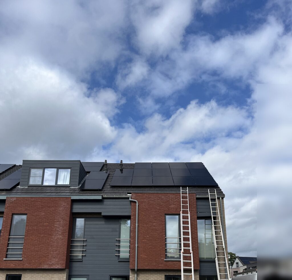 14 zonnepanelen in Heusden-Zolder
