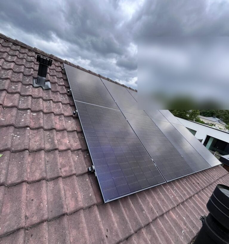 Thuisbatterij van 10,66 kWh en extra zonnepanelen in Houthalen-Helchteren