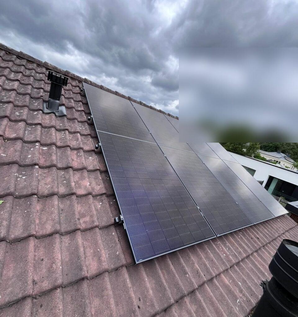 Thuisbatterij van 10,66 kWh en extra zonnepanelen in Houthalen-Helchteren