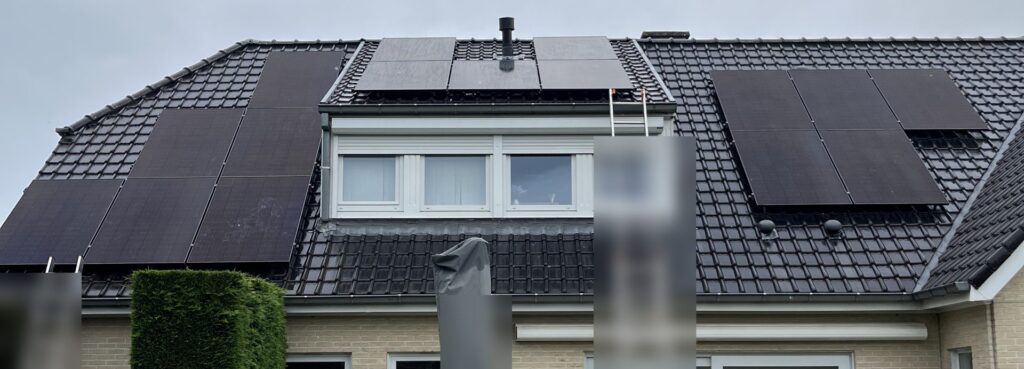 16 zonnepanelen en thuisbatterij van 10,24 kWh in Lanaken