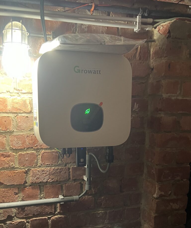 9 zonnepanelen op plat dak in Mechelen – foto 2