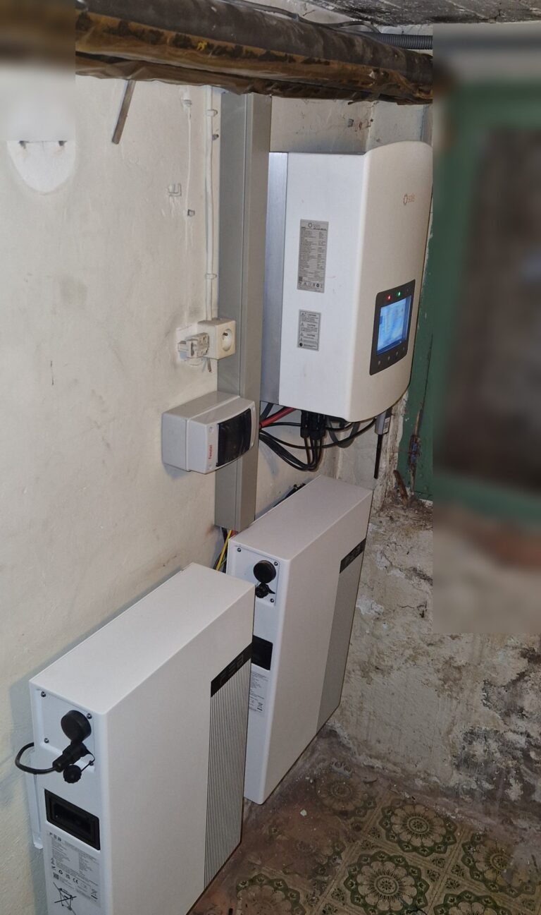 Zonnepanelen en thuisbatterij van 10,24 kWh in Mechelen – foto 2