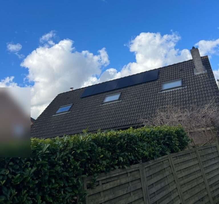 6 zonnepanelen met Growatt-omvormer in Olen