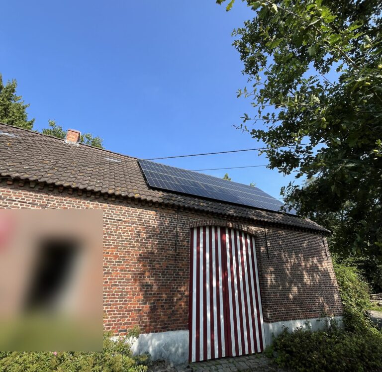 16 zonnepanelen en thuisbatterij van 15,36 kWh in Putte